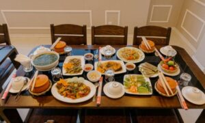 CƠM NIÊU ĂN VỚI GÌ NGON? QUÁN CƠM CƠM NIÊU NGON Ở QUẢNG BÌNH.