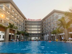 Duy Tân Hotel & Resort